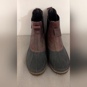 WindRiver Brown Leather Chelsea Boots  - Men's Size 9